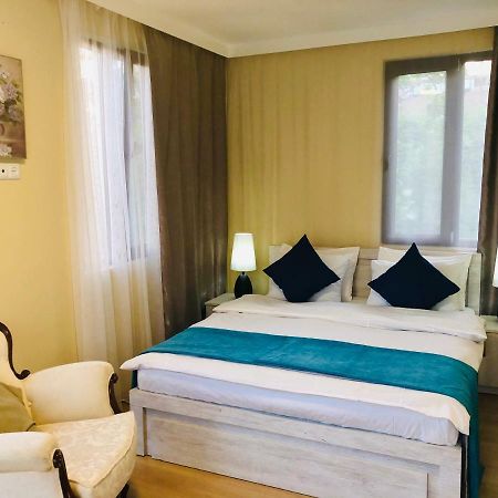 Holiday House Green Cape Batumi 호텔 엠비즈엔 콘스키 외부 사진