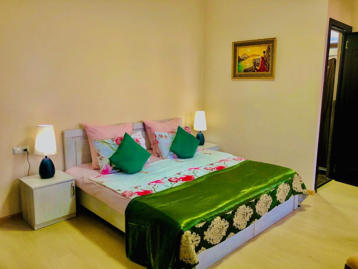 Holiday House Green Cape Batumi 호텔 엠비즈엔 콘스키 외부 사진