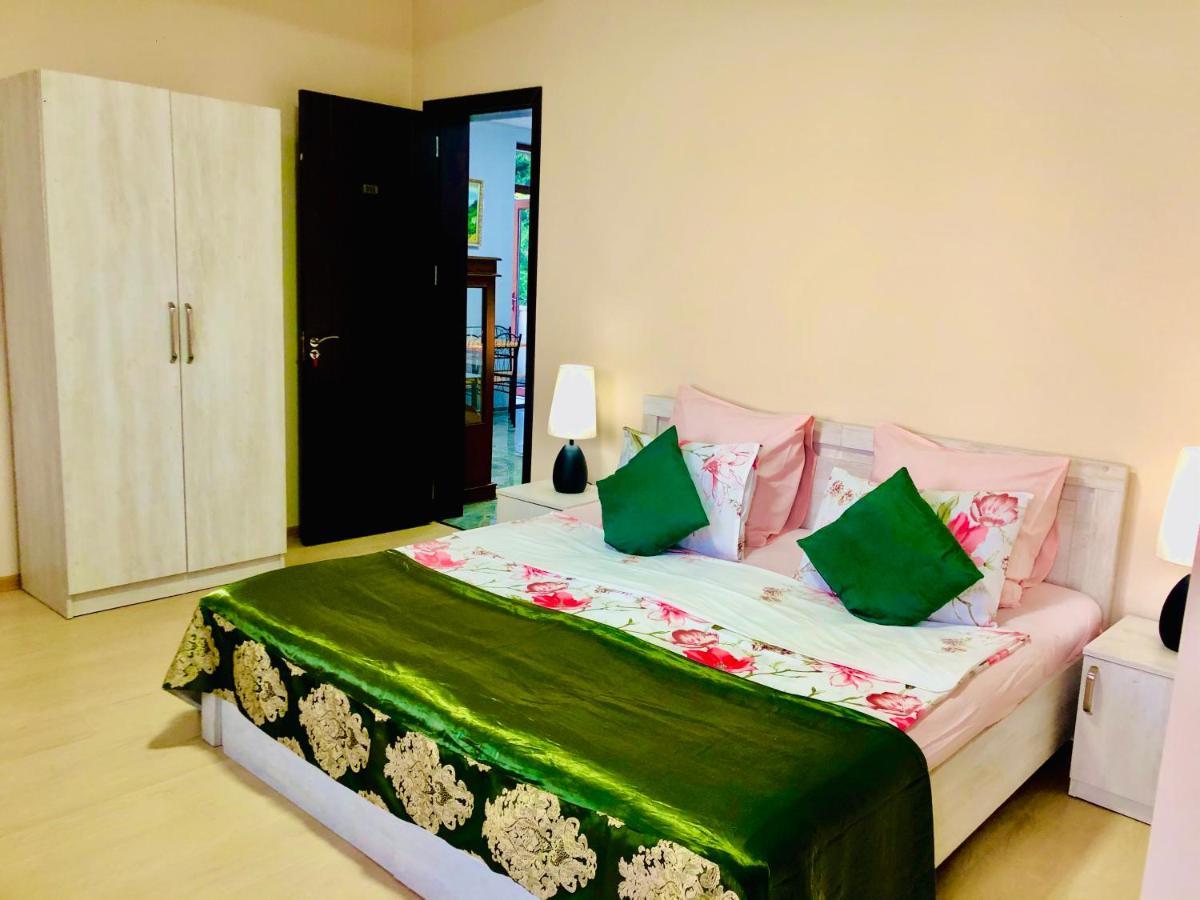 Holiday House Green Cape Batumi 호텔 엠비즈엔 콘스키 외부 사진