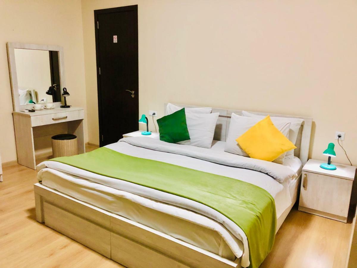 Holiday House Green Cape Batumi 호텔 엠비즈엔 콘스키 외부 사진
